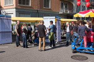 Das rege Interesse und die breite positive Resonanz zur Panoramabrücke hat uns überrascht. Bei schliesslich doch Sonnenschein am autofreien Sonntag in der Länggasse Bern konnten Oli Busato und Thomas Wozniak nicht nur zahlreiche Fragen beantworten, sondern auch neue Mitglieder für den Verein Pro Panoramabrücke gewinnen.